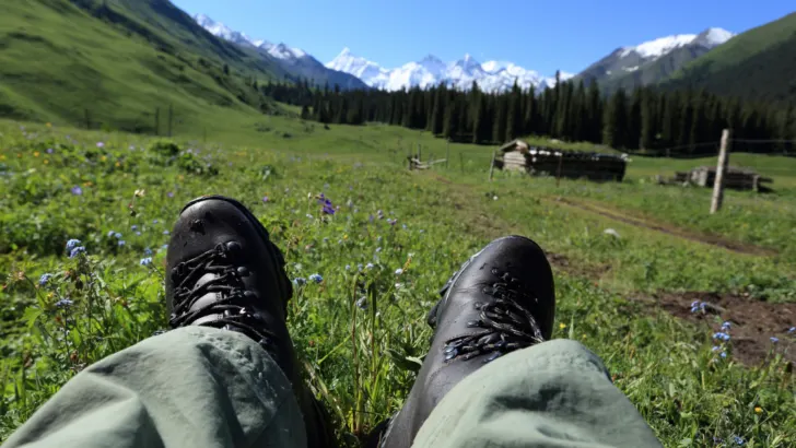 Hiking Boot Break-In: Conquering the Miles for Comfort