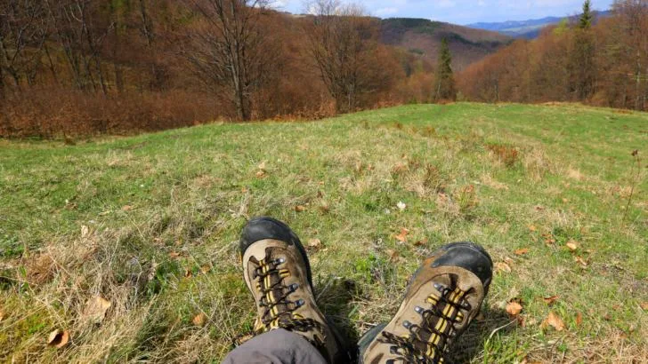 Post-Hike Recovery: Dealing with Swollen Feet