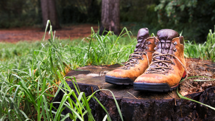 synthetic hiking boots
