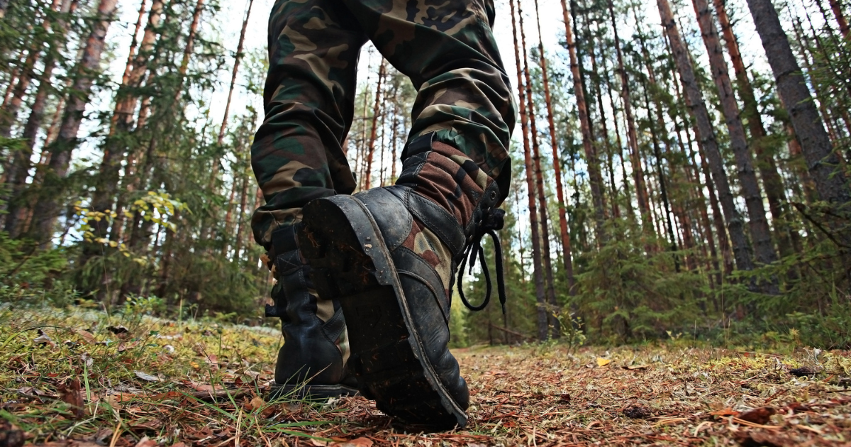 black chukka